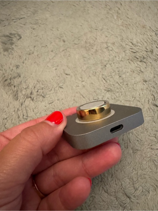 Oura Other - Oura Ring 4 - Gold Size 8